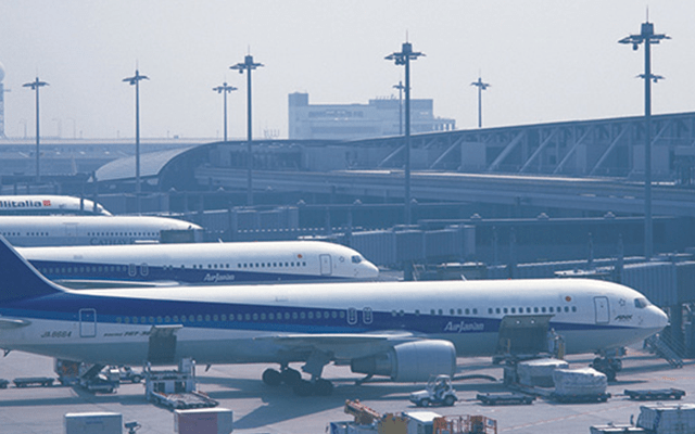 関西国際空港