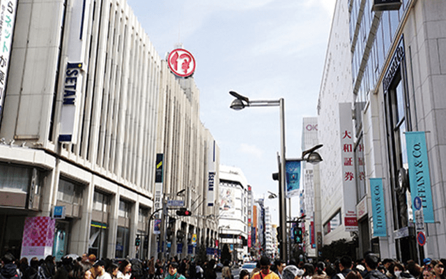 新宿（東口・東南口）